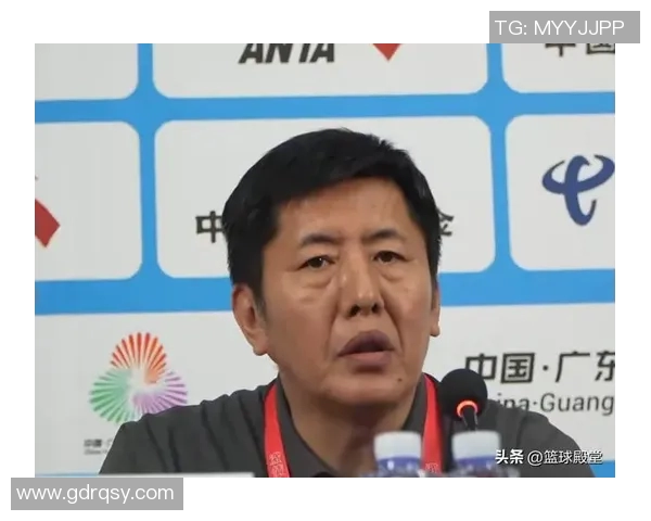 吴前担任新赛季浙江队员兼助理教练丁伟正式转型为主教练职位